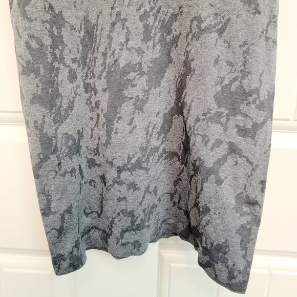 ZYIA Active Size Medium Gray Splash Racer Seamless Tank Top Racerback NWOT - Picture 6 of 10